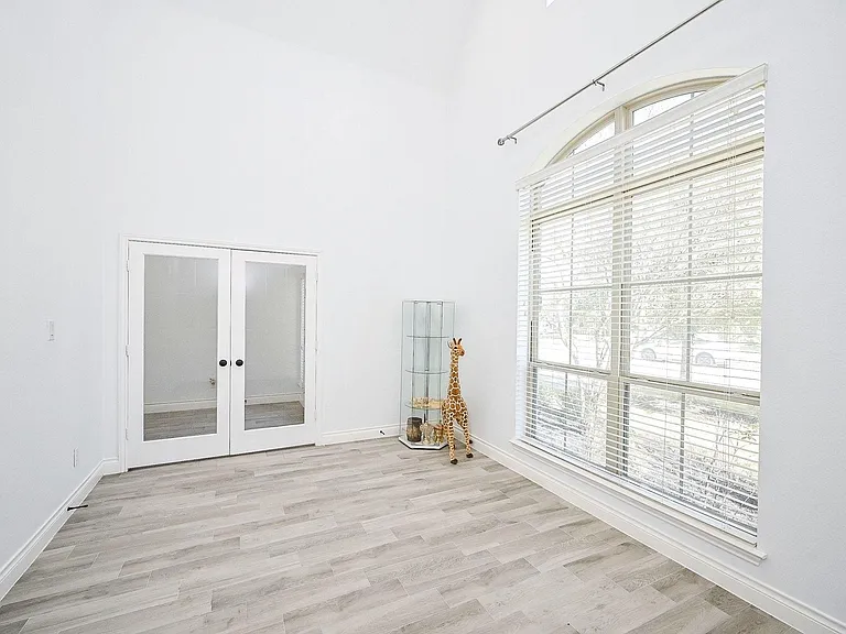 3707 Brampton Island Dr — Photo 5