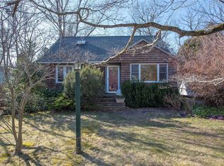 8 Noahs Path, Rocky Point, NY 11778