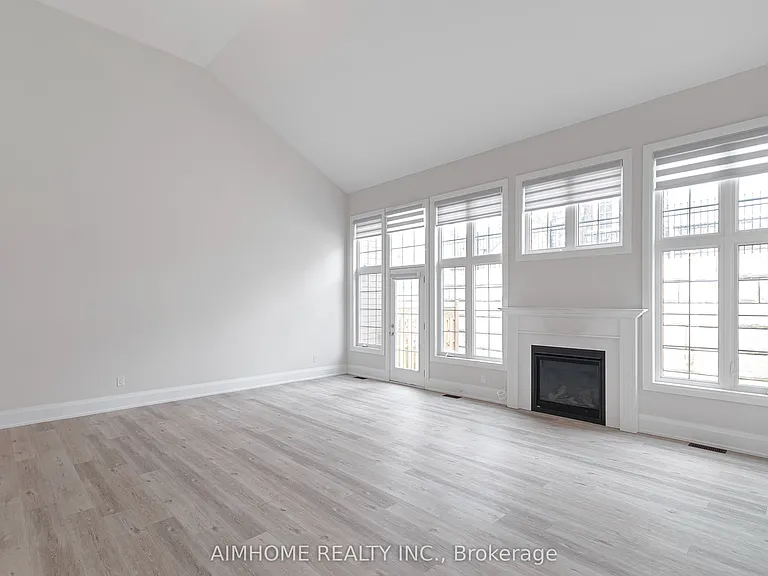 6 Prescott Cres — Photo 24