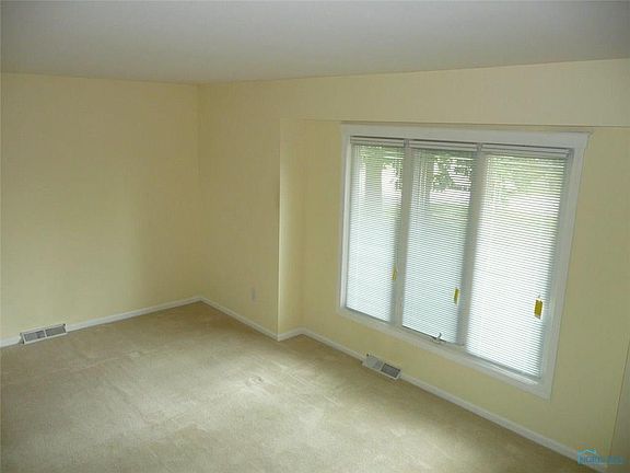4th image of 26916 Heatherford Dr