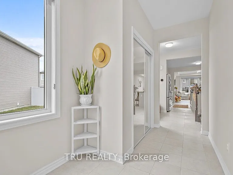 731 Brittanic Rd — Photo 4