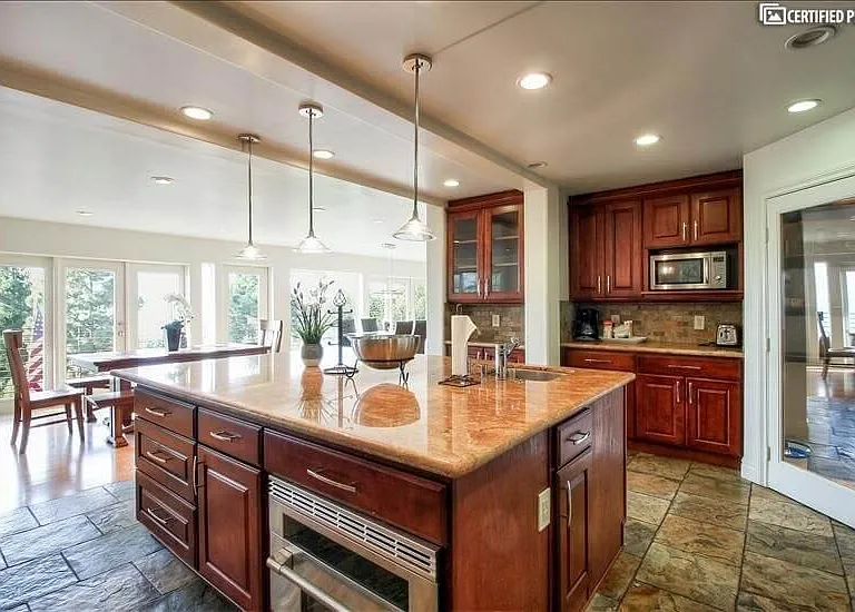 28043 Lobrook Dr — Photo 6
