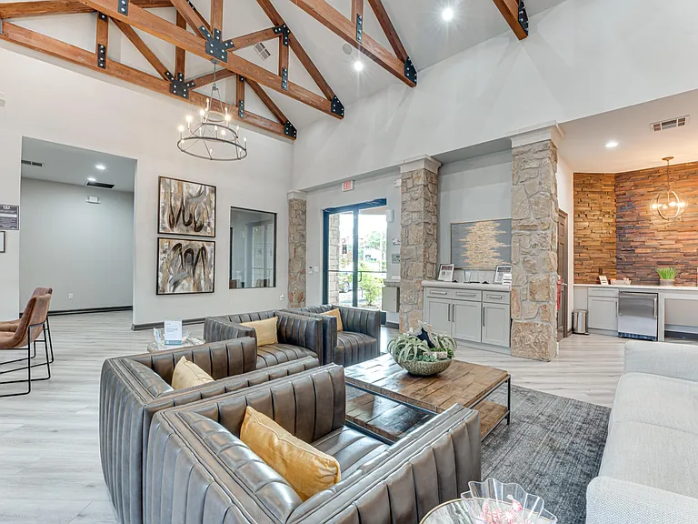 Limestone Ranch — Photo 41