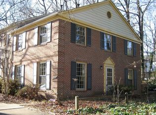 1510 Chatham Colony Ct, Reston, VA 20190