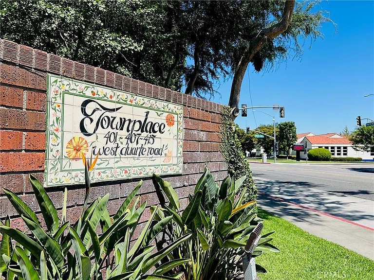 415 W Duarte Rd #2 — Photo 30