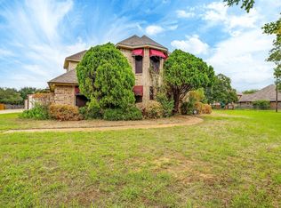 2525 Castle Rd, Burleson, TX 76028