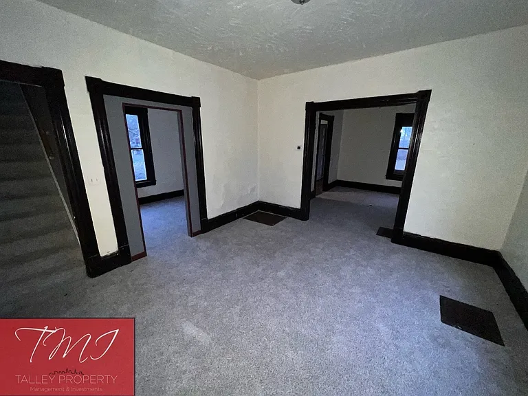 14809 Pepper Ave — Photo 4