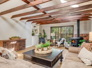 203 Davis Mountain Rd, Laurel Park, NC 28739