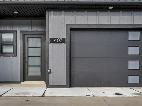 1403 Jonathan Wade Cir, Clarksville, TN 37043