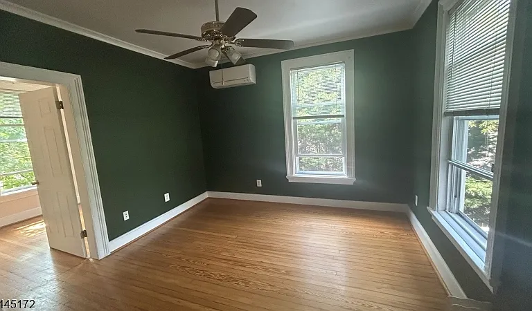 207 Broad St — Photo 8