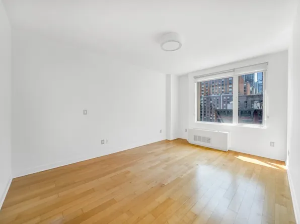 517 West 46th Street image 7 of 11