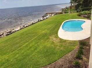 100 Floyd St UNIT 205, Saint Simons Island, GA 31522