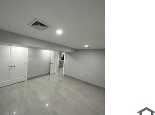 20516 Linden Blvd #1A, Saint Albans, NY 11412