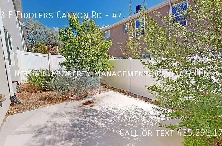 173 E Fiddlers Canyon Rd #47 — Photo 26