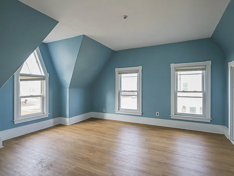 376 Preble St #1 — Photo 3