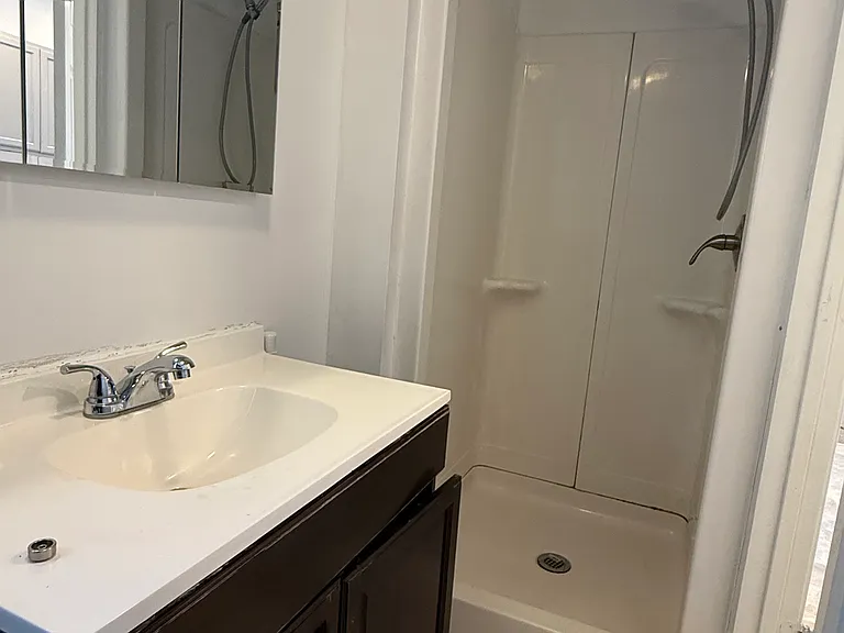 760 Bailey St #1 — Photo 7