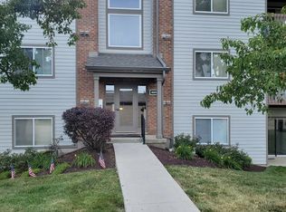 8859 Eagleview Dr APT 1, West Chester, OH 45069