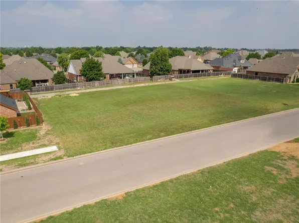 1213 N Mesquite Dr #16 & N50, Weatherford, OK 73096