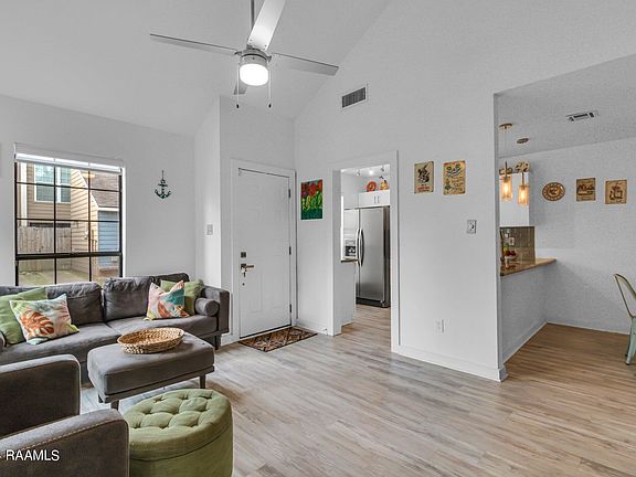 5th image of 201 Long Plantation Blvd APT I