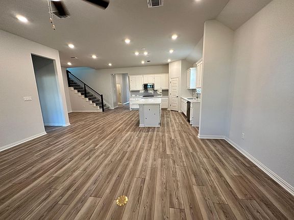 4th image of 3932 Pine Cone Way