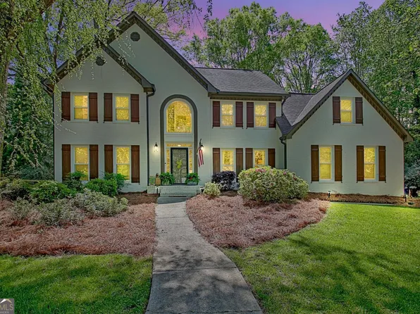 105 Whitfield Run, Peachtree City, GA 30269