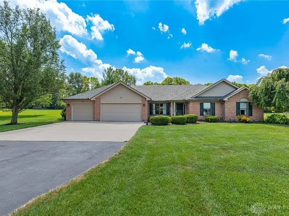 4161 Laura Marie Dr, Waynesville, OH 45068