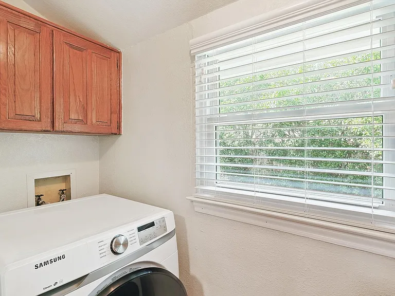 3433 Murphy Dr — Photo 15