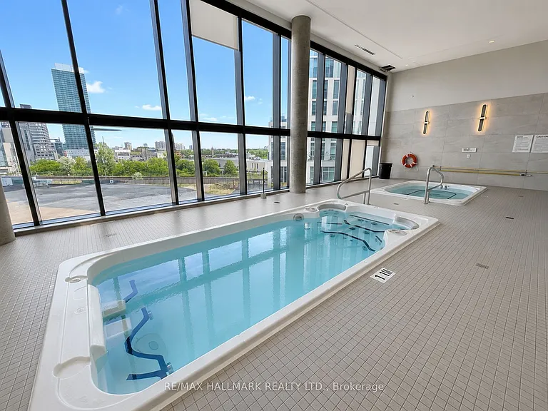 5 Wellington St S #1406 — Photo 26