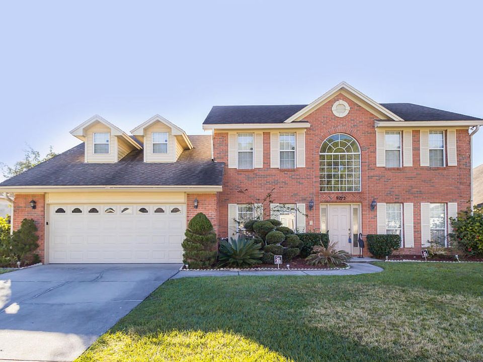 9272 Jaybird Cir E