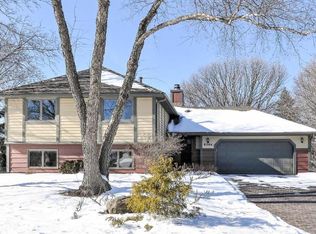 8246 Oregon Rd, Bloomington, MN 55438