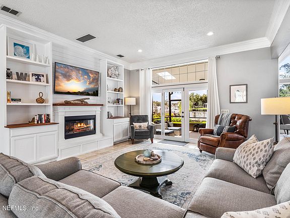 5th image of 4456 BAY HARBOUR Drive