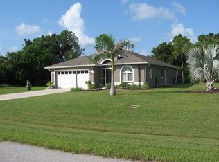 129 Island Ct, Rotonda West, FL 33947