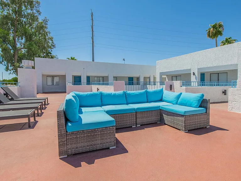 The Molino Apartments — Photo 18
