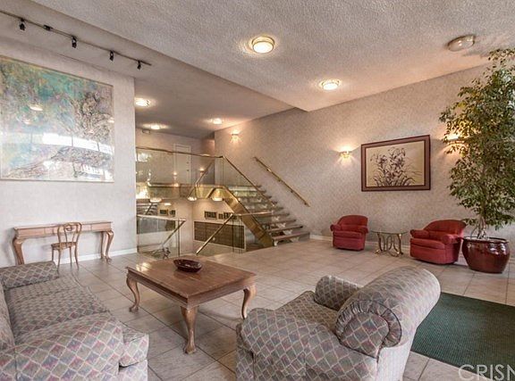 3rd image of 4915 Tyrone Ave APT 217