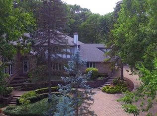 12018 S Winslow Rd, Palos Park, IL 60464