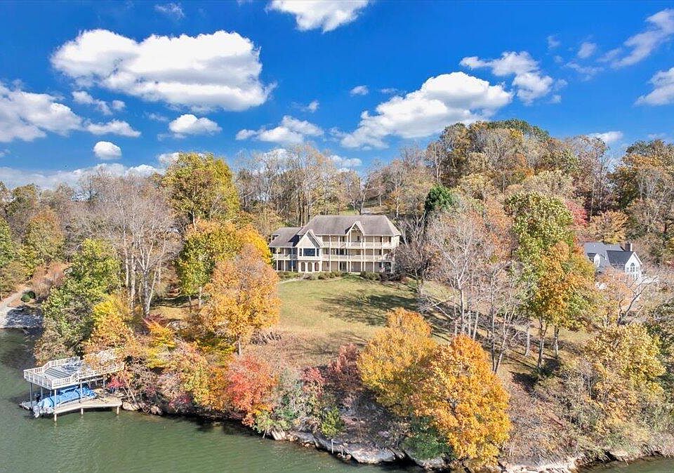 1st image of 6641 Horseshoe Bend Rd