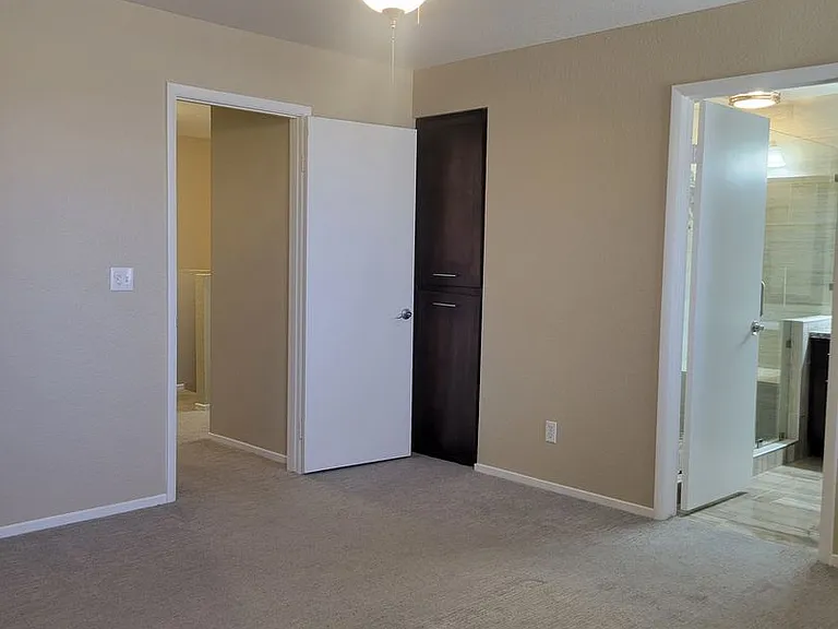 1520 Pacific Terrace Dr — Photo 32