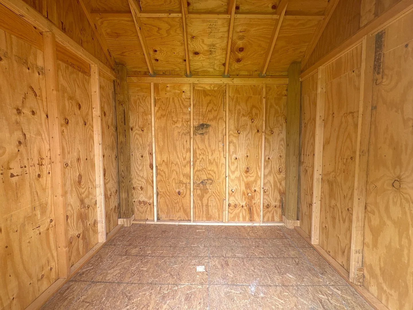 For Rent Fully Renovated 3-Bed, 2-Bath Home in Prime Location! — Photo 3