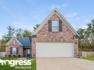 1333 Shetland Dr, Southaven, MS 38671