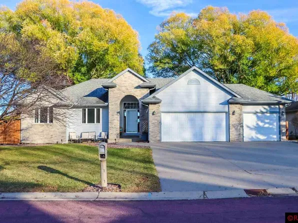 121 Victoria Blvd, Mankato, MN 56001