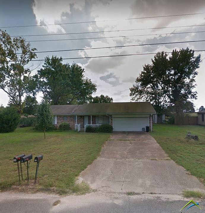 1st image of 209 Martha Dr