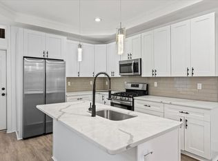 915 N Montford Ave, Baltimore, MD 21205