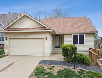 8421 N Chatham Ave, Kansas City, MO, 64154