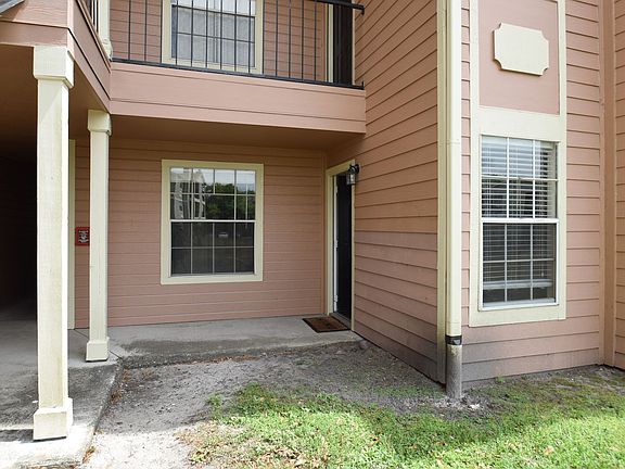2nd image of 2550 N Alafaya Trl APT 7103