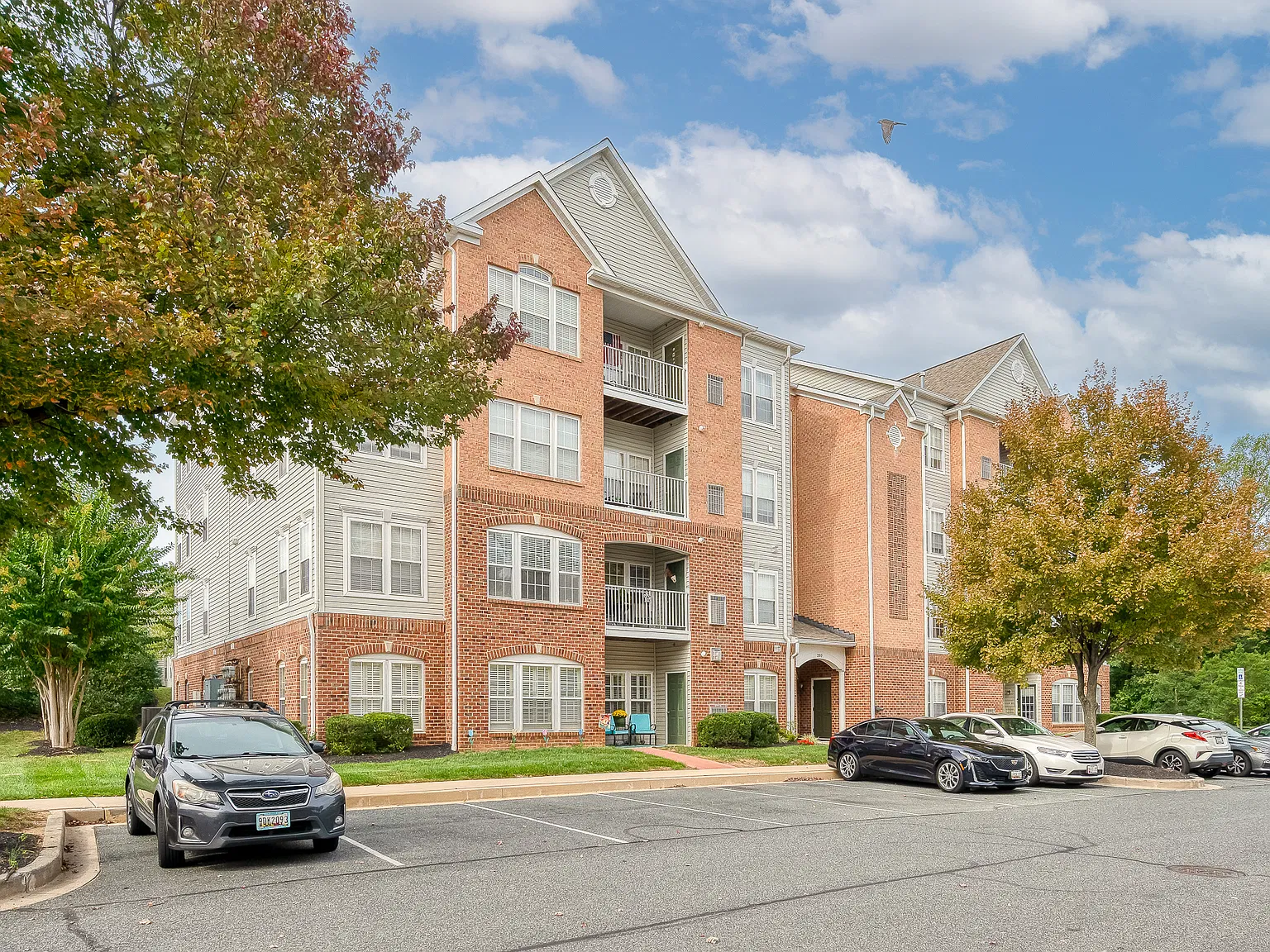 2 bed, 1585 sqft, $2,500 — Photo 2