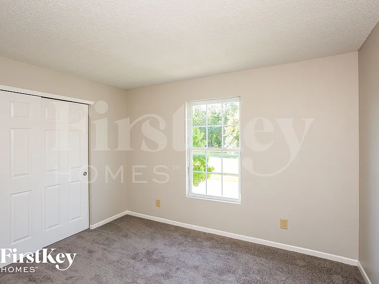 15358 Border Dr — Photo 11