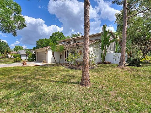 2nd image of 5014 Country Hills Dr