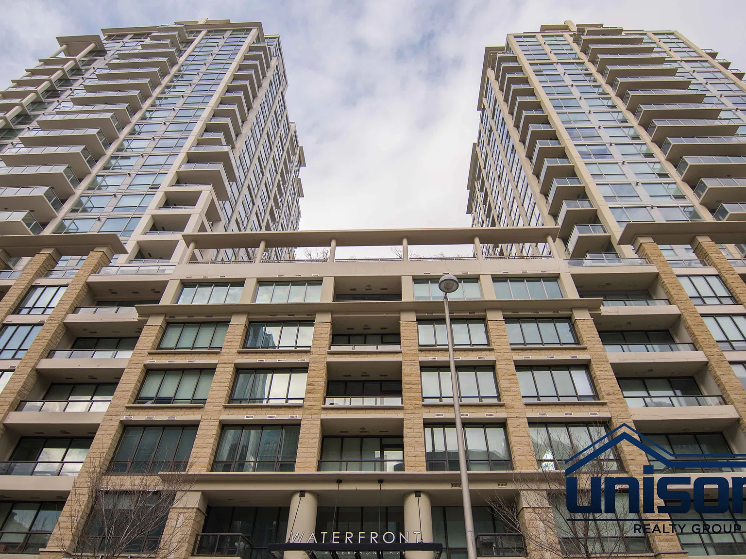 2 bed, 838 sqft, $3,000 — Photo 1