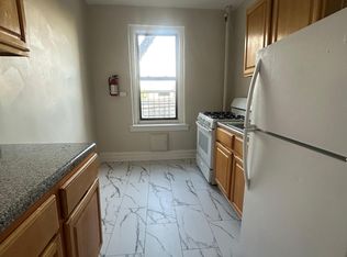 160 Ellis Ave #405B, Irvington, NJ 07111