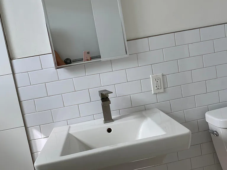 2326 Locust Ave #3 — Photo 16